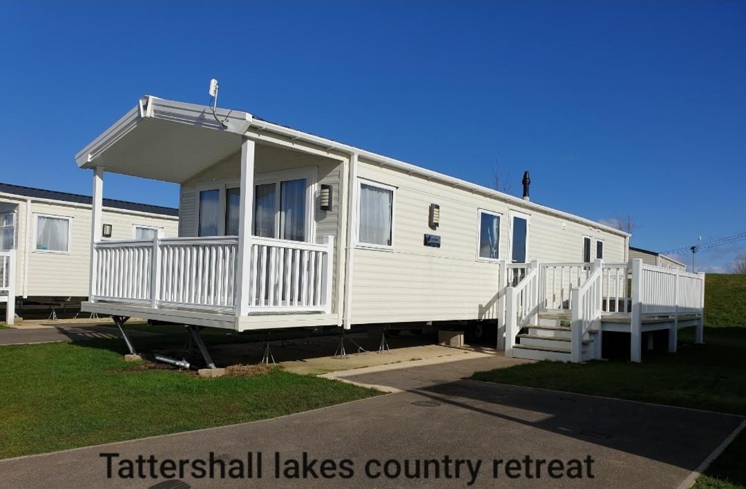 Вілла Tattersall Lakes Country Retreat Dogdyke Екстер'єр фото